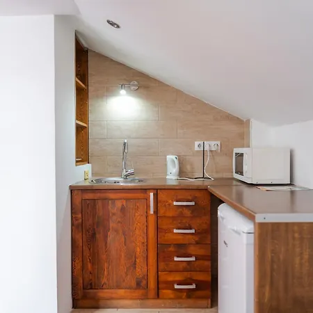 Hotel Garni By Blanket Collection