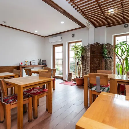 Hotel Garni By Blanket Collection