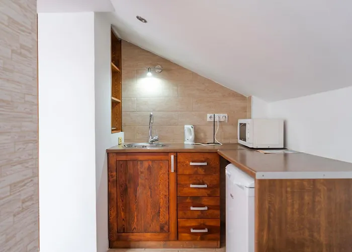 Hotel Garni By Blanket Collection